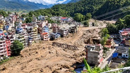 Nepal Flood Tragedy: भोटेकोशी नदीच्या रौद्ररुपाने नेपाळ हादरले; 400 पर्यटक बेपत्ता, 60 घरे अन् 300 वाहने गेली वाहून