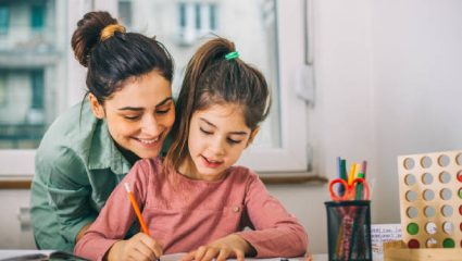 Lek Ladki Yojana: मुंबईतील 3 हजार 563 लाभार्थींना मिळणार लाभ; अंतिम लाभ मिळण्यासाठी काय आहे अट?
