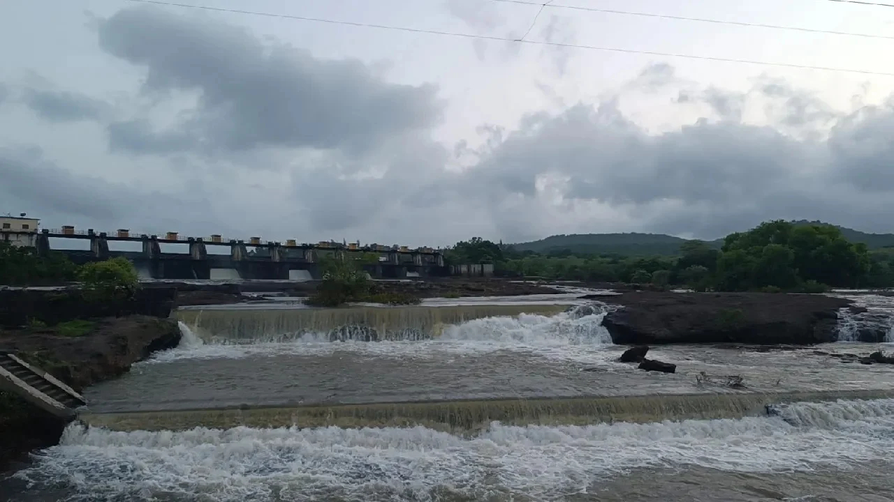 Pune Rain: बाहेर जाताय, मग सावधान! Khadakwasla धरणातून मुठा नदीत…; पुणेकरांनो सावधान