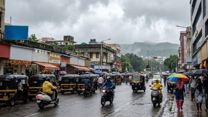 पुण्यात पावसाची ‘विश्रांती’, पण उकाड्याने पुणेकर त्रस्त! शनिवारी हलक्या सरींचा शिडकावा होणार?