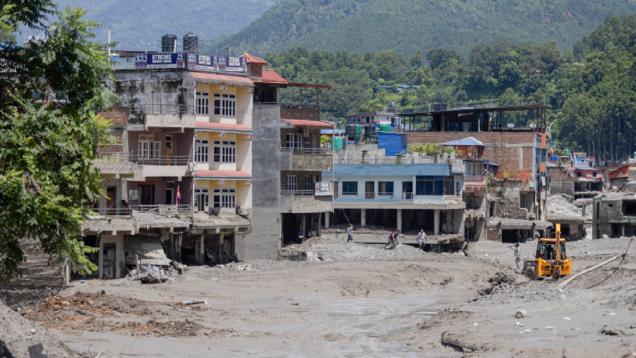 Nepal Flood: नेपाळ-चीन पर्यटनाला गेलेल्या महाराष्ट्रातील पर्यटकांबाबत मोठी बातमी; ४५ जणांचा ग्रुप…
