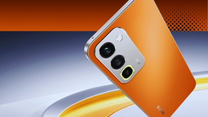 Amazon Great Freedom Sale: स्वस्तात खरेदी करा Realme 5G स्मार्टफोन! 8000mAh बॅटरी अन् 144Hz डिस्प्लेने सुसज्ज, अशी आहे ऑफर