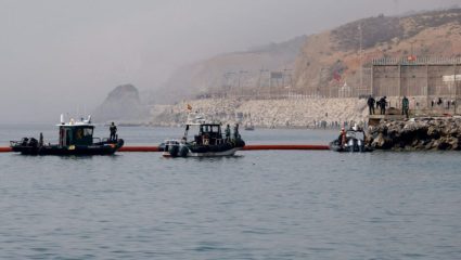 Ceuta Crisis: स्पेनने सेउटा सीमेवर उभारली ‘तरंगती सागरी भिंत’; अवैध घुसखोरी रोखताना 72 स्थलांतरितांचा मृत्यू, युरोपमध्ये खळबळ