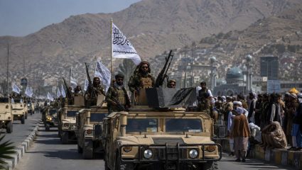Afghanistan News : तालिबानला सत्तेवर येऊन 5 वर्षे पूर्ण; काबूलमध्ये ‘व्हिक्टरी डे’चा जल्लोष, लष्करी संचलनाने शक्तिप्रदर्शन