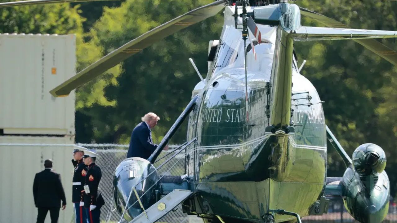Trump: अमेरिकेच्या आकाशात ट्रम्प यांच्या हेलिकॉप्टरचा थरार; प्रवासी विमानाजवळून अगदी जवळून गेल्याने सुरक्षा यंत्रणा हादरल्या