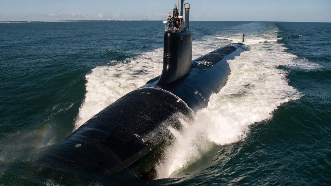 SSGN : चीनला घेरण्यासाठी अमेरिकेची समुद्राखाली मोठी नाकेबंदी; 19 Virginia सबमरीन ‘गेमचेंजर’, पण चीनचे क्षेपणास्त्र जाळे अडथळा