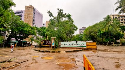 Mumbai News: सिटी पार्कच्या वापराबाबत पुन्हा वाद! नागरिकांसाठीच्या उद्यानाचा बांधकाम साहित्य साठवणुकीसाठी केला जातोय वापर