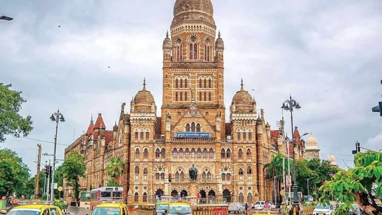 Mumbai New: पालिकेचा कारभार पेपरलेस होणार! सर्व २३७ नगरसेवकांना मिळणार ॲपल कंपनीचे हायफाय टॅब