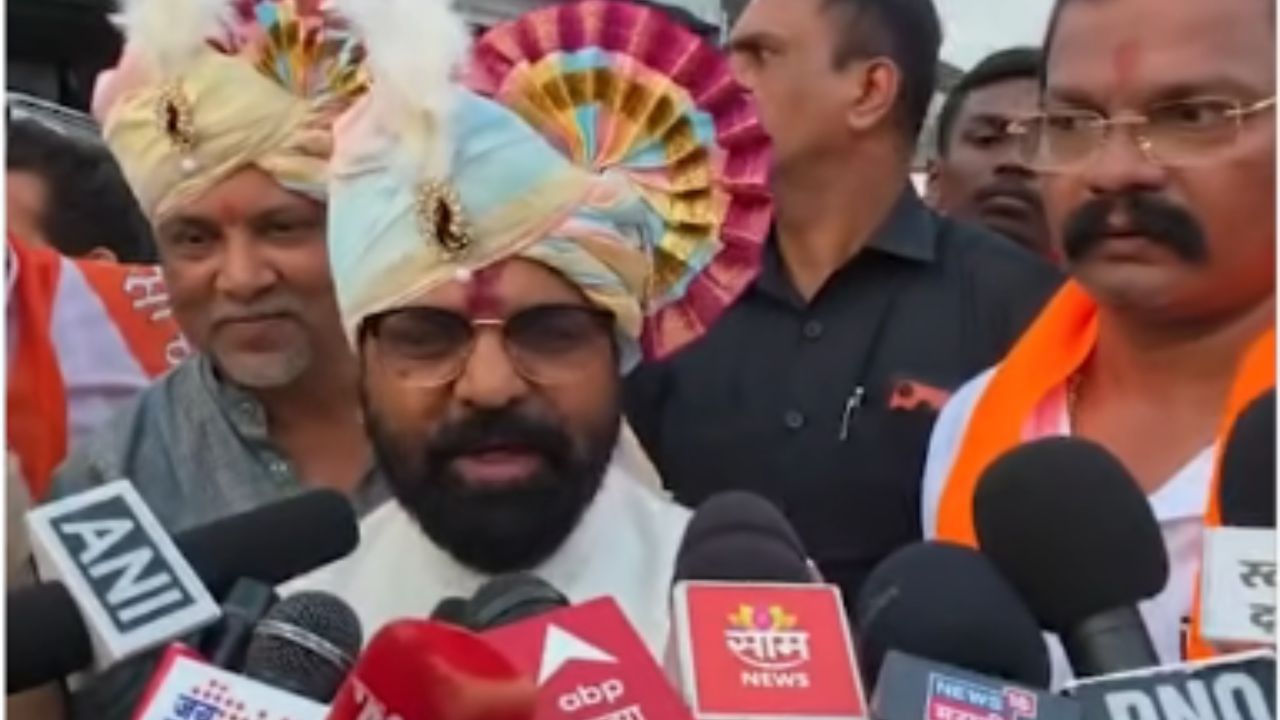 ‘भरतशेठ’ यांच्या स्वागताला पळस्पे नाक्यावर कार्यकर्त्यांची मोठी गर्दी! ढोल-ताशांच्या गजरात जल्लोष