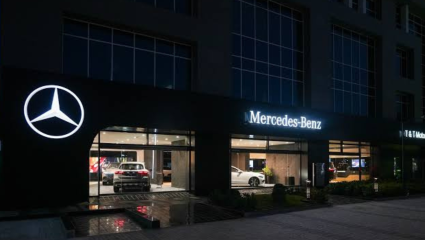 Mercedes Benz In UP: मर्सिडीज-बेंझचा उत्तर प्रदेशात मोठा विस्तार; लखनऊमध्ये सुरू झाले अत्याधुनिक लक्झरी शोरूम