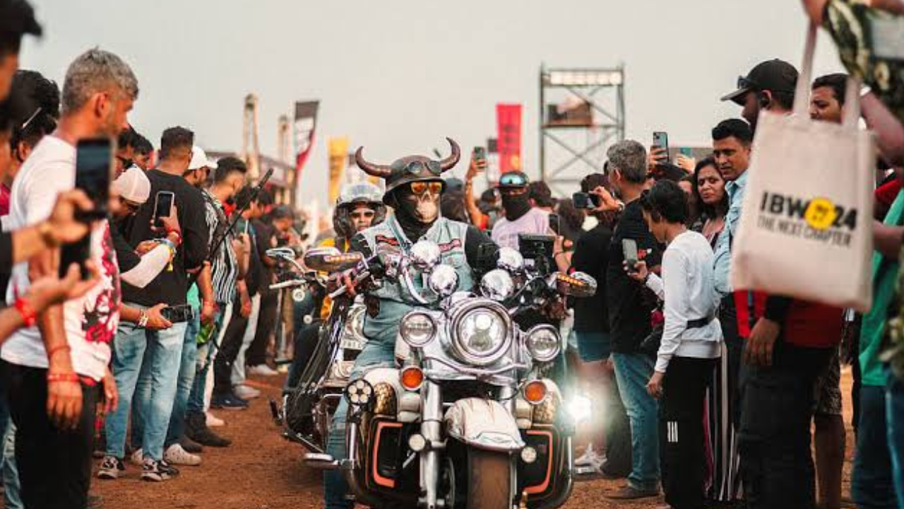 भारतीय ऑटोमोबाईल आणि मोटरसायकल जगतात इंडिया बाइक वीकचे अनन्यसाधारण आणि अत्यंत महत्त्वाचे स्थान आहे. हा फेस्टिव्हल केवळ करमणुकीपुरता मर्यादित नसून तो देशातील सर्व बाइक रायडर्समधील बंधुभाव अधिक मजबूत करतो.