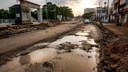 Solapur News: स्मार्ट सोलापूर सिटीवर Dirty चा लागला डाग! अंदाज समितीचा अंदाज; १२७० मीटर रस्त्यावर १५ कोटींचा खर्च