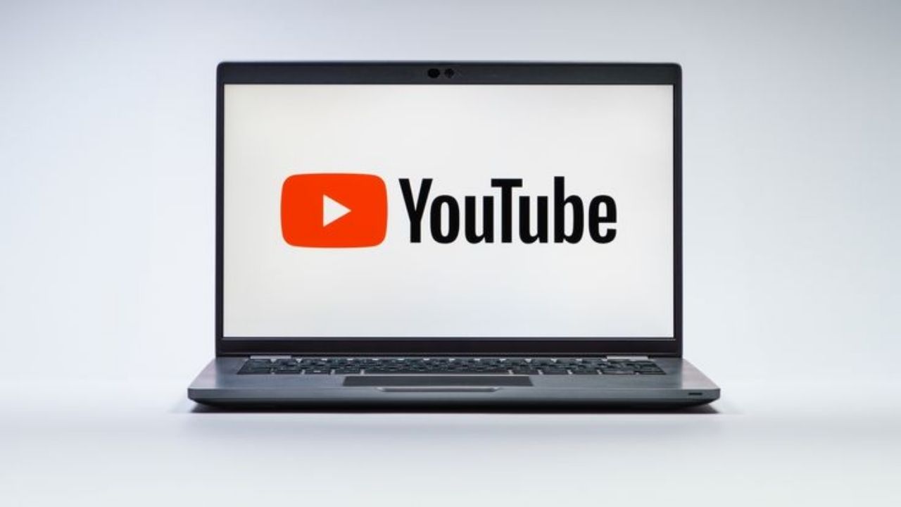 Tech Tips: YouTube Shorts पाहून कंटाळलात? एका सेटिंगने बंद करा Shorts Feed, आत्ताच फॉलो करा या सोप्या स्टेप्स
