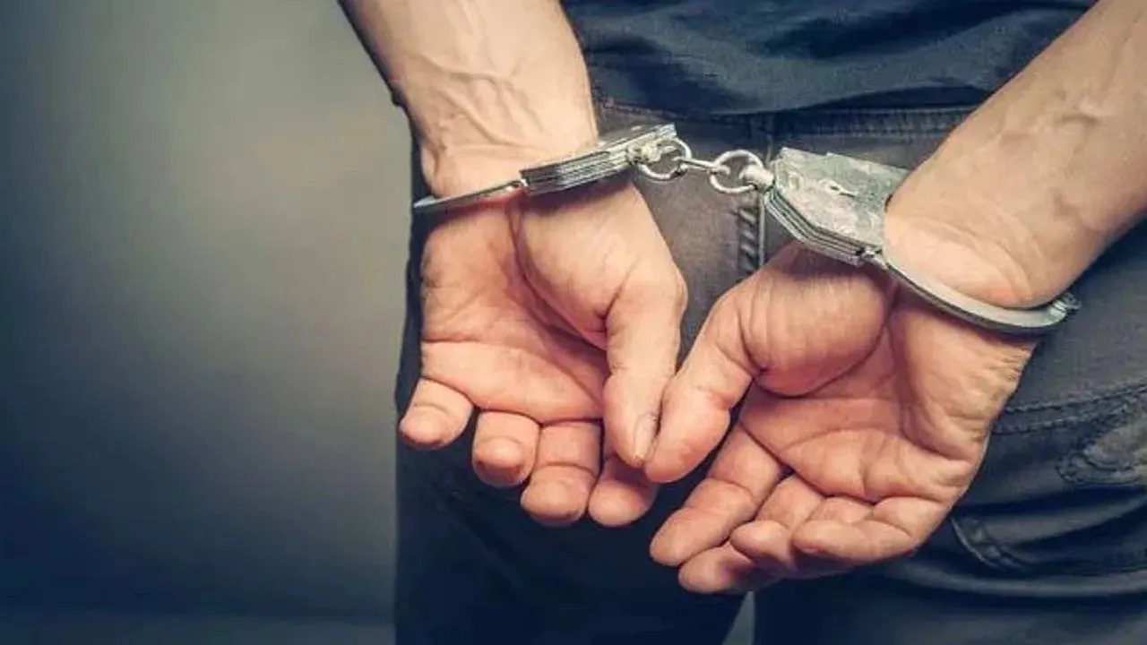 बाजीराव रस्त्यावरील खुनातील आरोपीला पोलिसांनी ठोकल्या बेड्या; ‘या’ परिसरात सापळा रचून पकडले