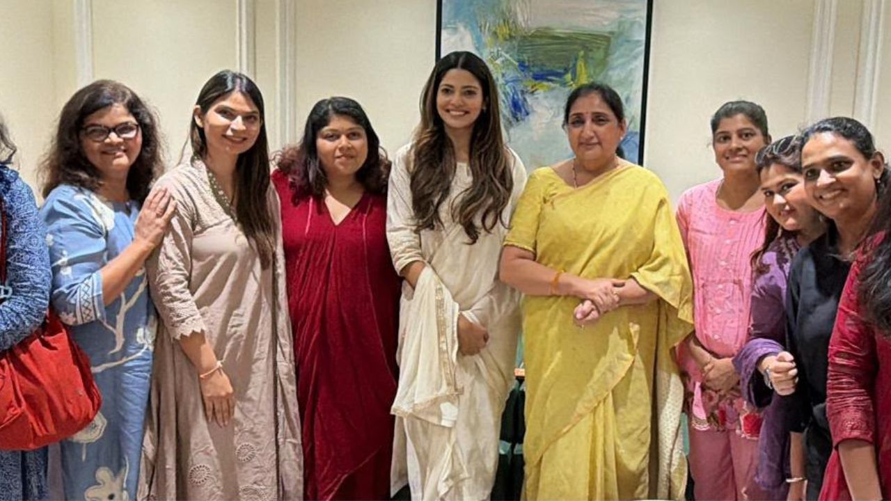 Lagna Ani Barach Kahi: ‘लग्न आणि बरंच काही’चा नवा अंदाज; सुनेत्रा पवारांच्या हस्ते पोस्टर अनावरण