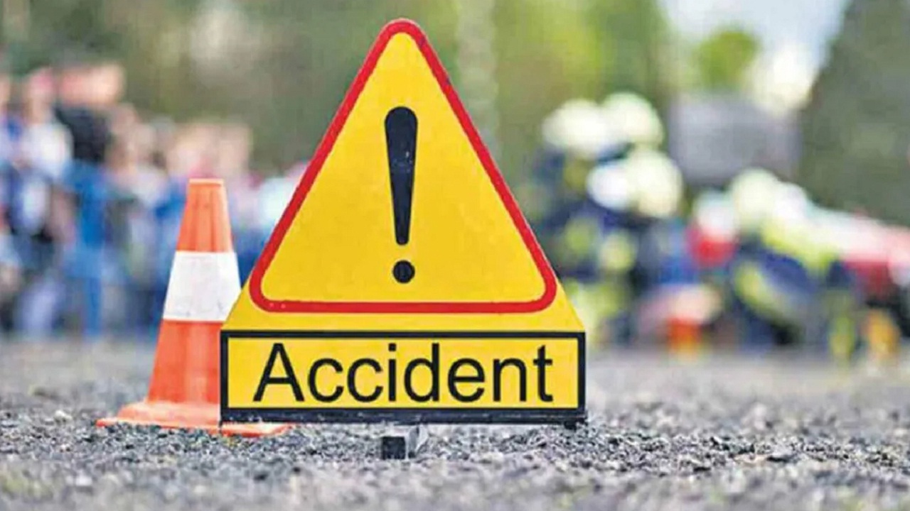 सेनगाव–रिसोड राष्ट्रीय महामार्गावर भीषण अपघात, ट्रकला दुचाकीची जोरदार धडक; दोन तरुणांचा जागीच मृत्यू