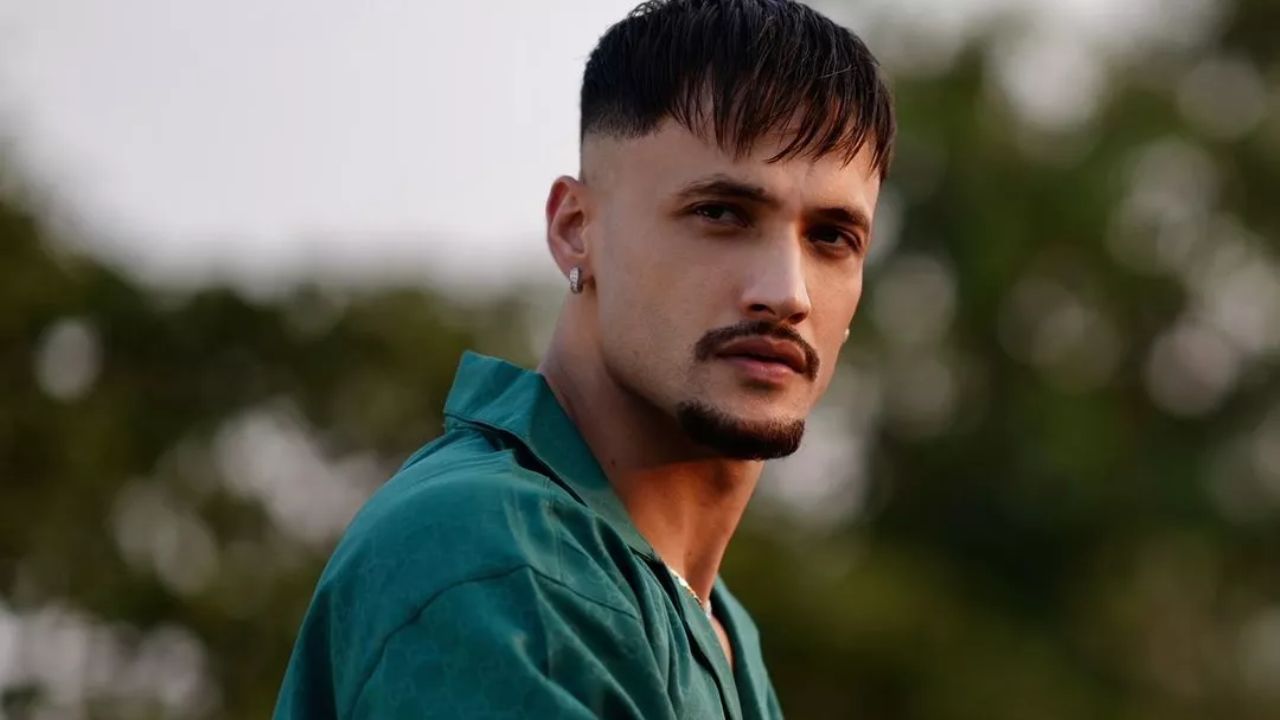 Asim Riaz- Himanshi Khurana: असीम रियाजने धर्म परिवर्तनाच्या दाव्यांवर सोडलं मौन; हिमांशी खुराना आणि पारस छाबडावर साधला निशाणा