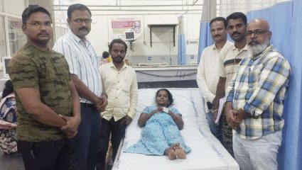 Chiplun News: आईला पाण्यात ओढणाऱ्या मगरीशी 10 वर्षीय मुलीची झुंज; धाडसाने वाचवला आईचा जीव