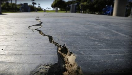 Nashik Earthquake: नाशिक पुन्हा हादरलं! पेठ तालुक्यात भूकंपाचे सौम्य धक्के; नागरिकांमध्ये भीतीचं वातावरण