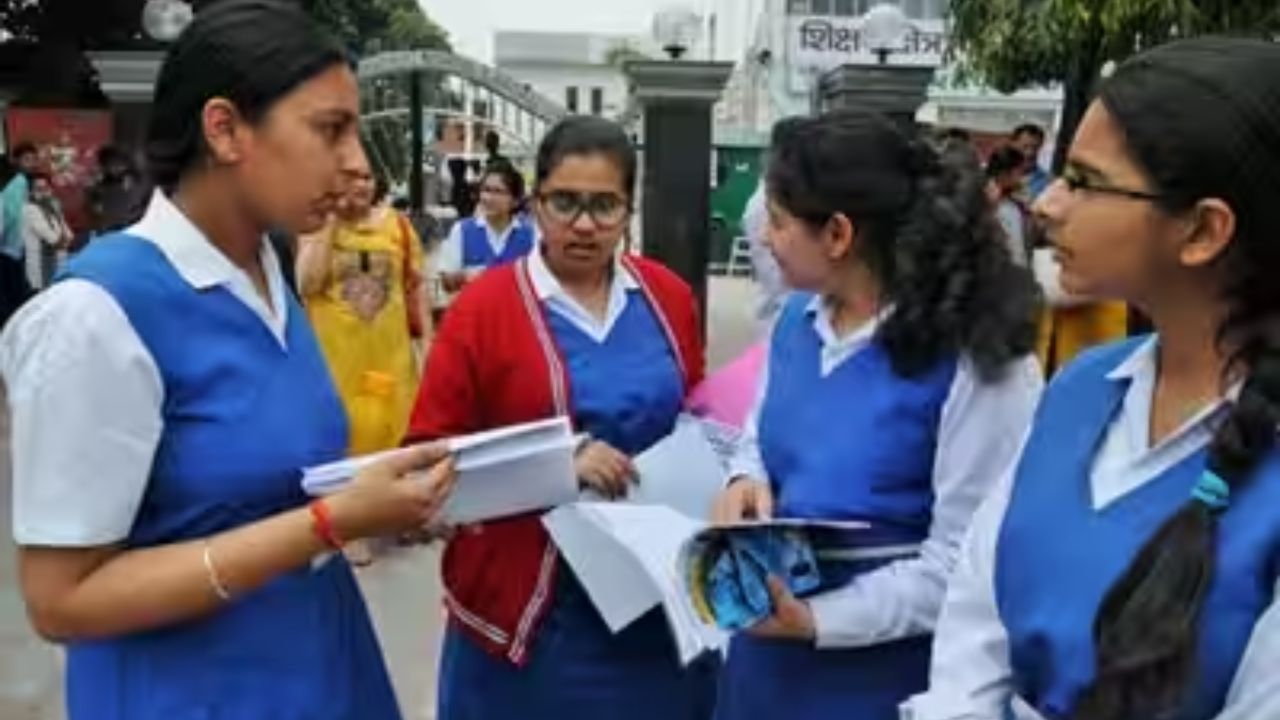Reservation: ग्रामीण विद्यार्थ्यांसाठी खूशखबर! मेडिकल आणि इंजिनिअरिंग प्रवेशात मिळणार आरक्षण; पण किती टक्के? जाणून घ्या सविस्तर..