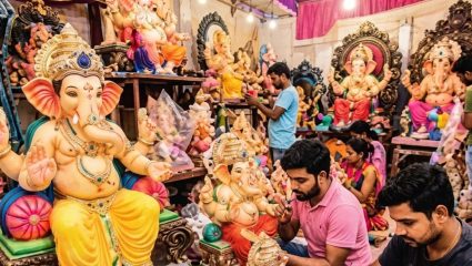 Chandrapur News: गणेशोत्सवासाठी चंद्रपूर सज्ज; बाजारपेठा सजल्या, जिल्ह्यात १७ हजार गणरायांच्या आगमनाची शक्यता