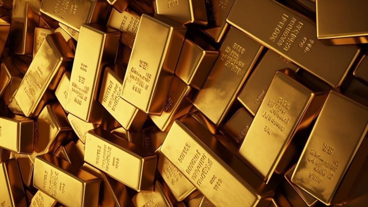 Todays Gold-Silver Price: सोने खरेदी करणाऱ्यांसाठी आनंदाची बातमी! दरात झाली मोठी घसरण, जाणून घ्या सविस्तर