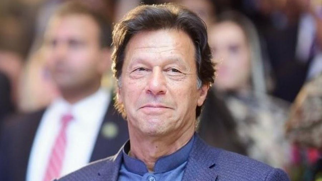Pakistan News : इम्रान खान यांच्या प्रकृतीची चिंता; सुप्रीम कोर्टाचा मोठा आदेश