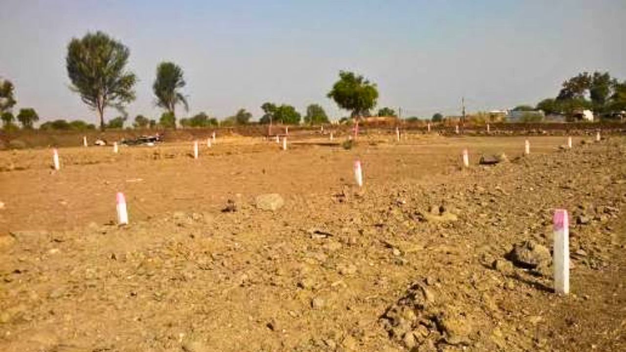 Buldhana News: शाळेसाठी आरक्षित भूखंड; जिल्हाधिकाऱ्यांकडून दखल, अपर जिल्हाधिकाऱ्यांना दिले सखोल चौकशीचे आदेश