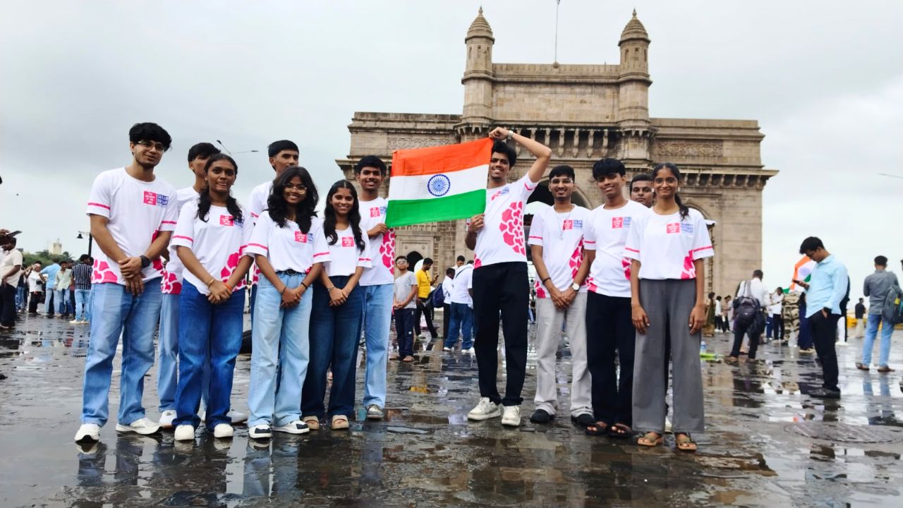 स्वातंत्र्यदिनी मुंबई बनली विद्यार्थ्यांची ‘क्लासरूम’! Cityflo आणि Salaam Bombay Foundationचा अनोखा उपक्रम