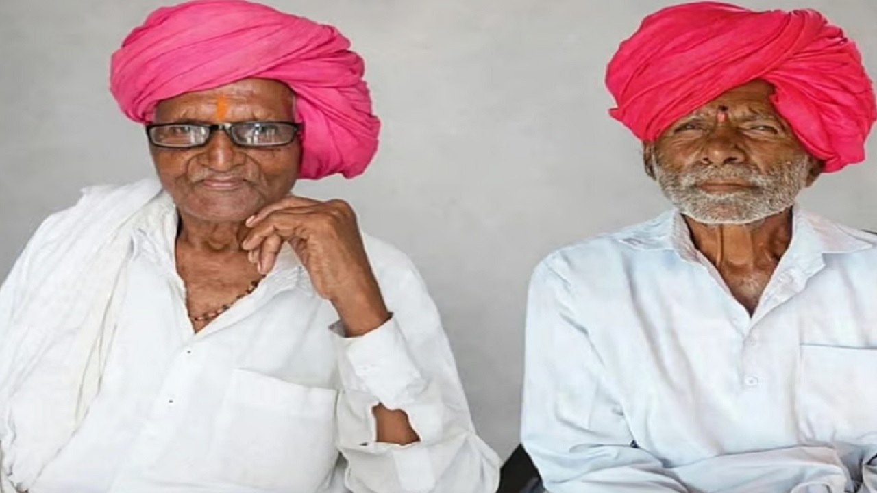 एकाच दिवशी सख्ख्या भावांचा मृत्यू; मोठ्या भावाने जग सोडताच लहान भावानेही सोडले प्राण