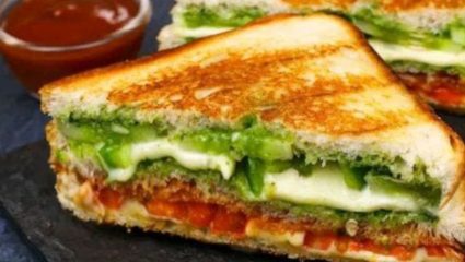 Independence Day 2026 : स्वातंत्र्यदिनाची सकाळ करा खास, घरी बनवा ‘तिरंगी सँडविच’
