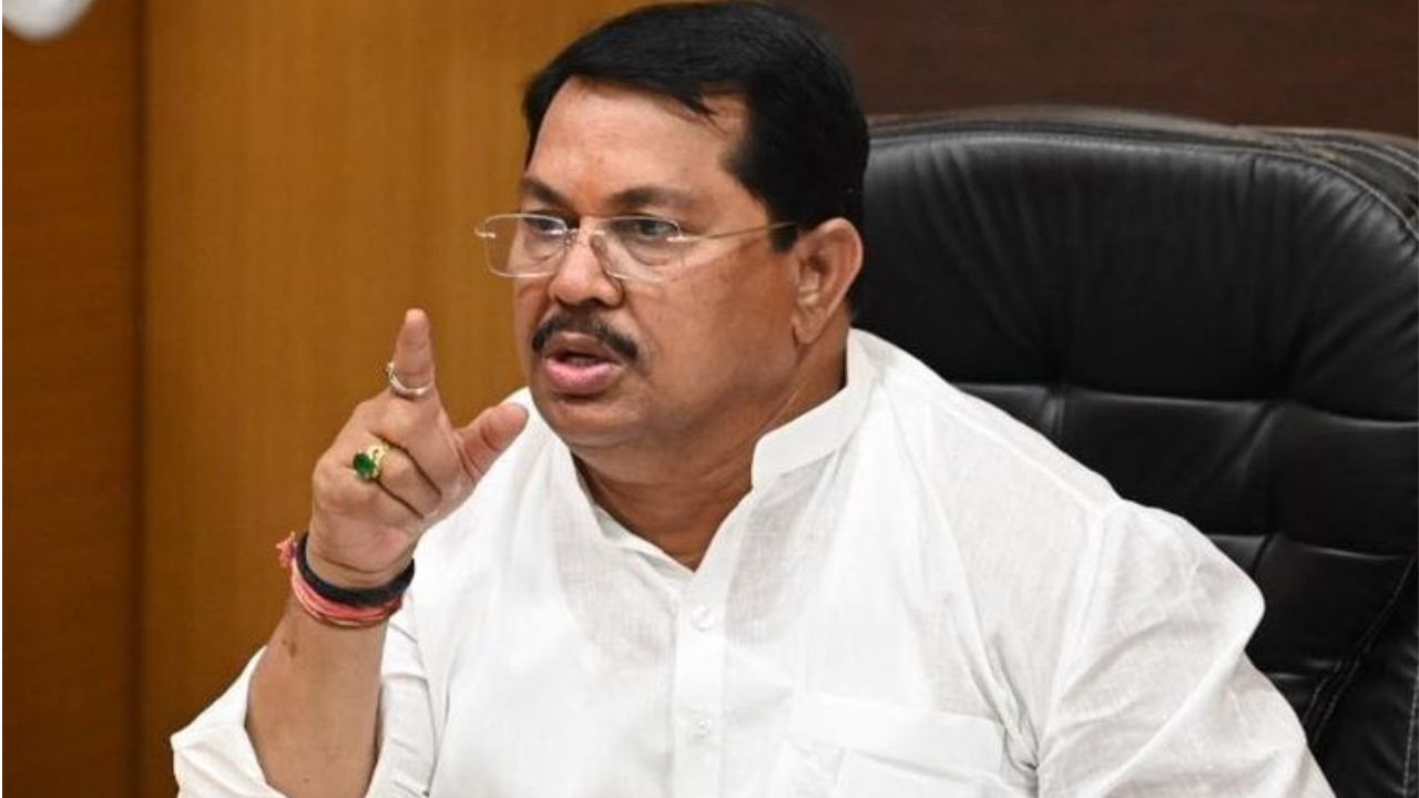 ‘SIR’वरून विजय वडेट्टीवार आक्रमक; सरकारवर केला घणाघाती हल्ला