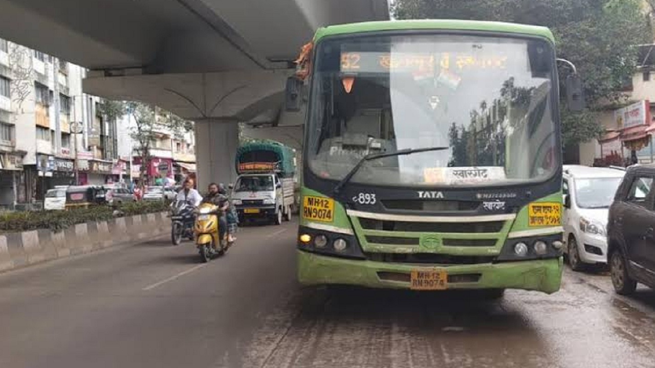 Pune Accident : सिंहगड रस्त्यावरील अपघातात तरुणीचा मृत्यू; पीएमपी बसमधून पडली अन् थेट…