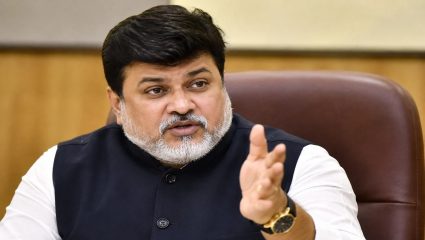 चाकणमधील उद्योजकांच्या प्रश्नांवर ‘या’ तारखेला प्रत्यक्ष बैठक; उद्योगमंत्री उदय सामंत घेणार आढावा
