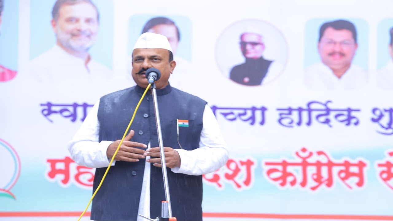 मागील 12 वर्षापासून लाल किल्ल्यावरून खोटी आश्वासने देण्याचा सपाटा, आतापर्यंत केलेल्या घोषणांचे काय झाले? सपकाळांचा सवाल