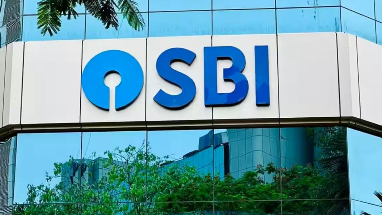 SBI Recruitment: स्टेट बँक ऑफ इंडियामध्ये बंपर भरती! ‘एसबीआय क्लर्क’ पदासाठी ‘या’ तारखेपर्यंत करता येईल अर्ज?