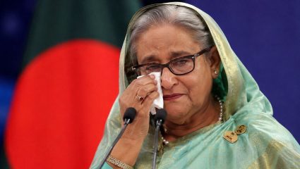 Bangladesh News : शेख हसीना भावूक; ‘हा तो बांगलादेश राहिला नाही’