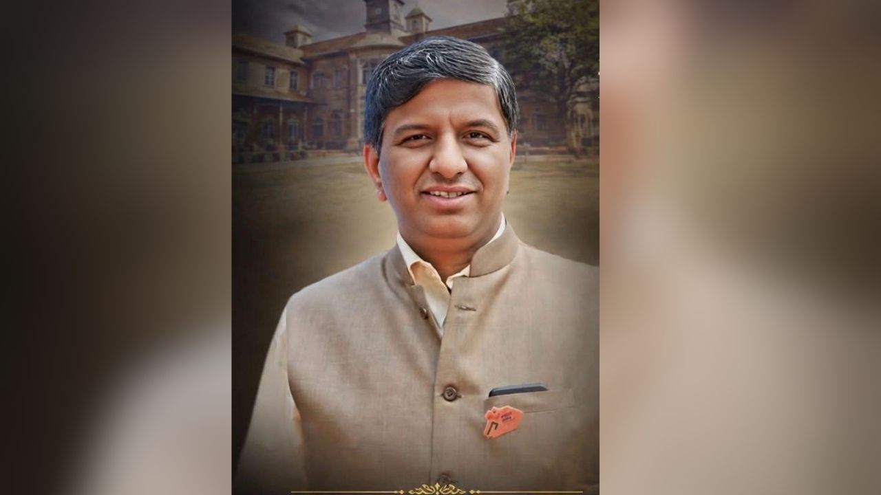 शिक्षण क्षेत्रातील अभ्यासक डॉ. श्रीपाद ढेकणे यांचे निधन; वयाच्या ६२व्या वर्षी घेतला अखेरचा श्वास