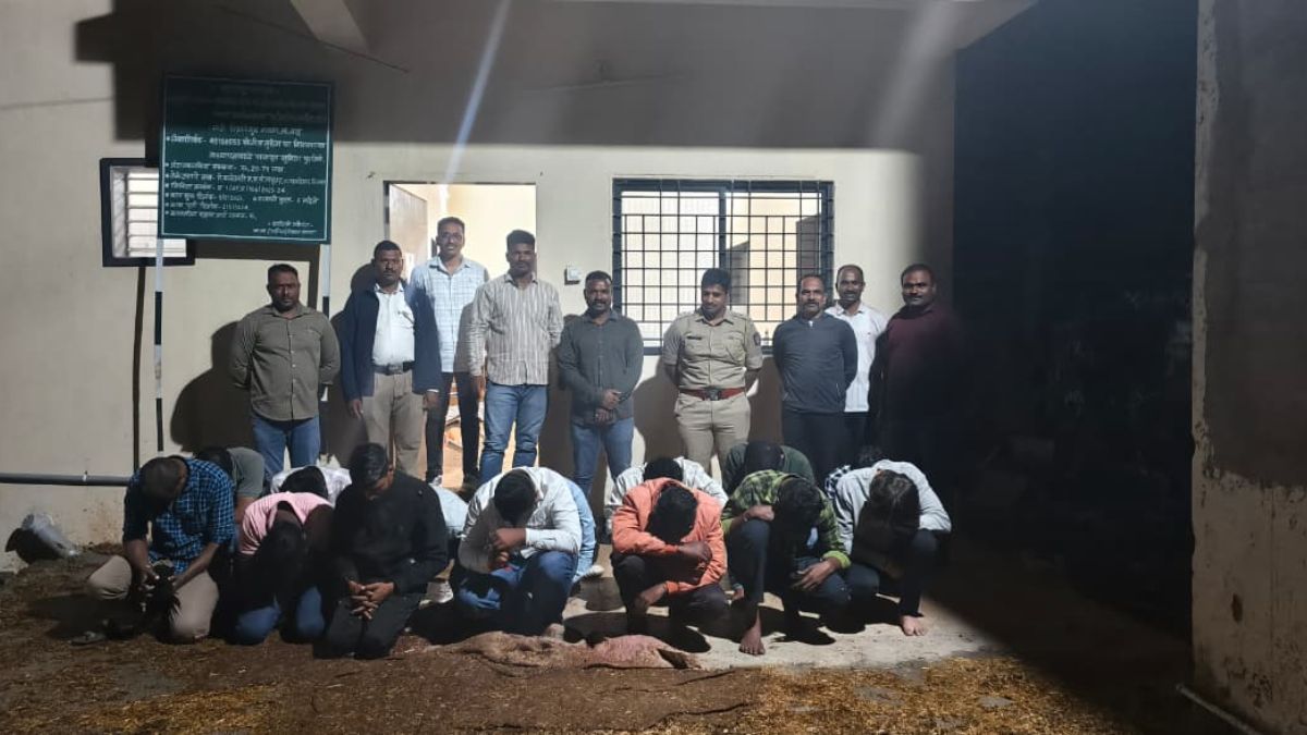 वाईतील मद्यपींची वरात थेट पोलीस ठाण्यात; सार्वजनिक ठिकाणी दारू पिऊन गोंधळ घालणाऱ्यांना दणका, पोलिसांची धडक कारवाई