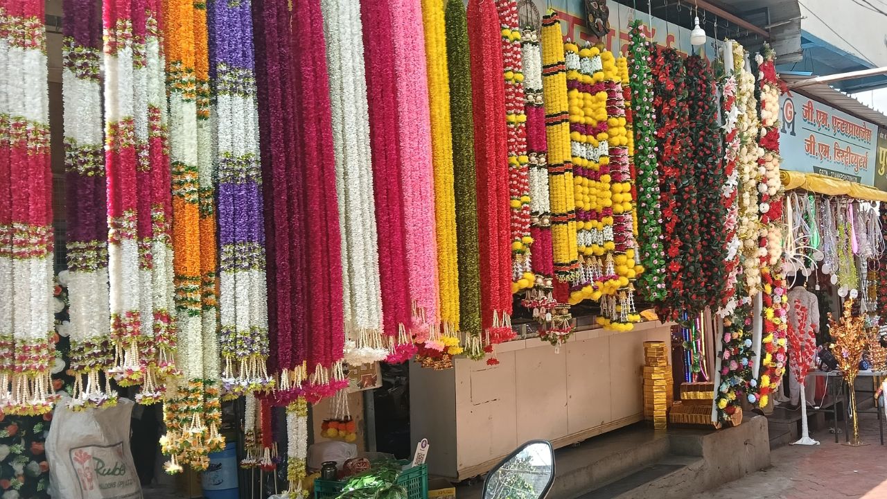 Palghar Ganeshotsav 2026 : बाप्पांच्या स्वागतासाठी पालघर जिल्हा सज्ज! 12564 मूर्तींची होणार प्रतिष्ठापना; कडेकोट पोलीस बंदोबस्त