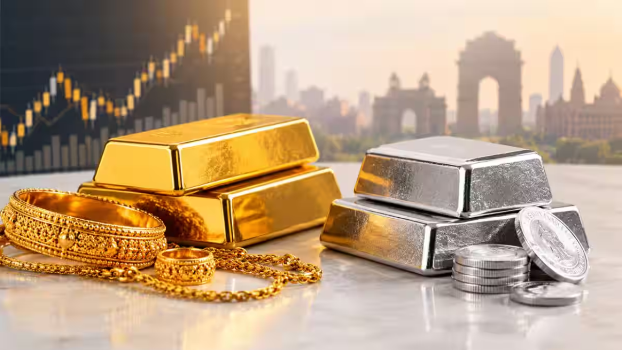Gold Rate Today : सोन्याचे भाव कडाडले! किमती थेट 1.54 लाखांच्या पार; चांदीतही मोठी वाढ