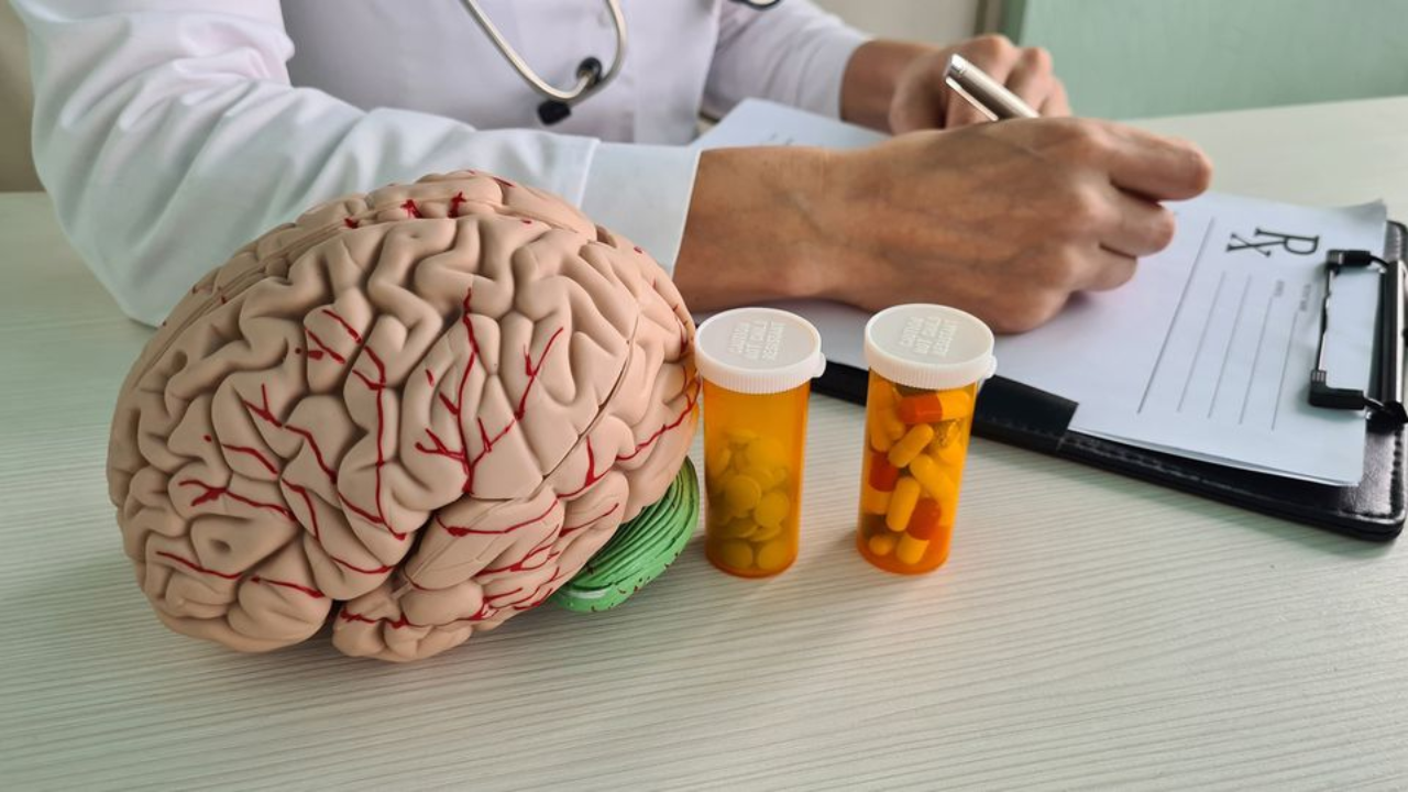 Epilepsy Treatment In India : देशातील ९४ लाख अपस्मार रुग्णांना मोठा दिलासा! अल्केम लॅबोरेटरीजचे नवे औषध लाँच