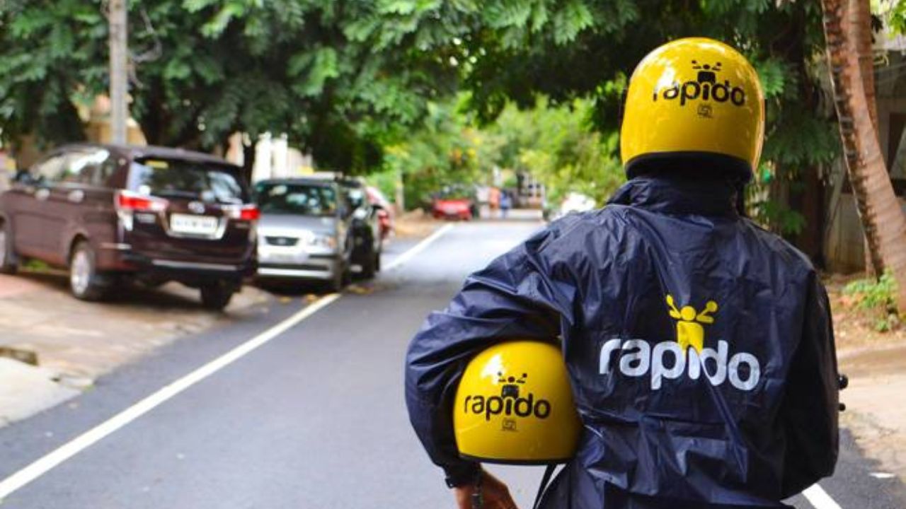 लवकर राइड हवी असेल तर एक्स्ट्रा पैसे द्या? Rapido च्या मनमानी कारभारावर सरकारचा दणका, ठोकला थेट 10 लाखांचा दंड!