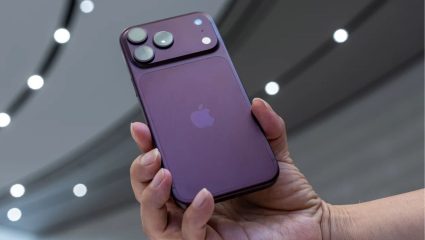 iPhone 18 Pro Pre-Booking India: iPhone 18 Pro घेण्याची तयारी? Pre-Booking आजपासून; वेळ आणि ऑफर्सची संपूर्ण माहिती