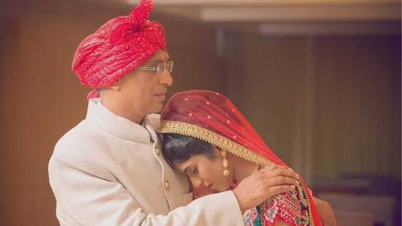 Vastu Shastra Married Daughter: माहेरून मुलीला वस्तू देताय? ‘या’ 5 गोष्टी देण्याआधी हे नक्की वाचा