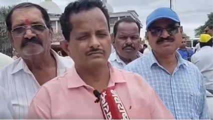 Sangli : जात प्रमाणपत्र देता की जाता? कोळी समाजाची आक्रमक भूमिका