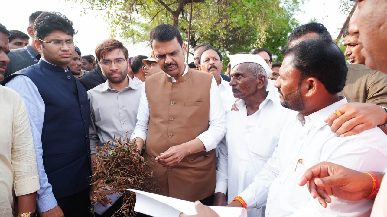 शेतकऱ्यांसाठी मोठी बातमी! दुष्काळग्रस्तांना मदतीचा आदेश उद्याच काढणार; मुख्यमंत्री Devendra Fadnavis यांची मोठी घोषणा