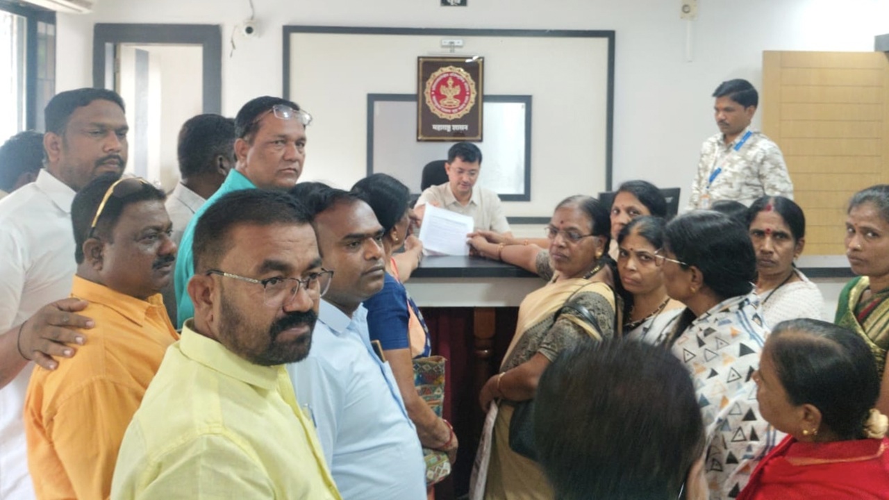 Dharashiv News: भूमिपूजनाला 12 वर्षे उलटली, समाजमंदिराचा पत्ताच नाही! आता त्याच जागेवर RO प्लांट; धाराशिव पालिकेवर प्रश्नचिन्ह