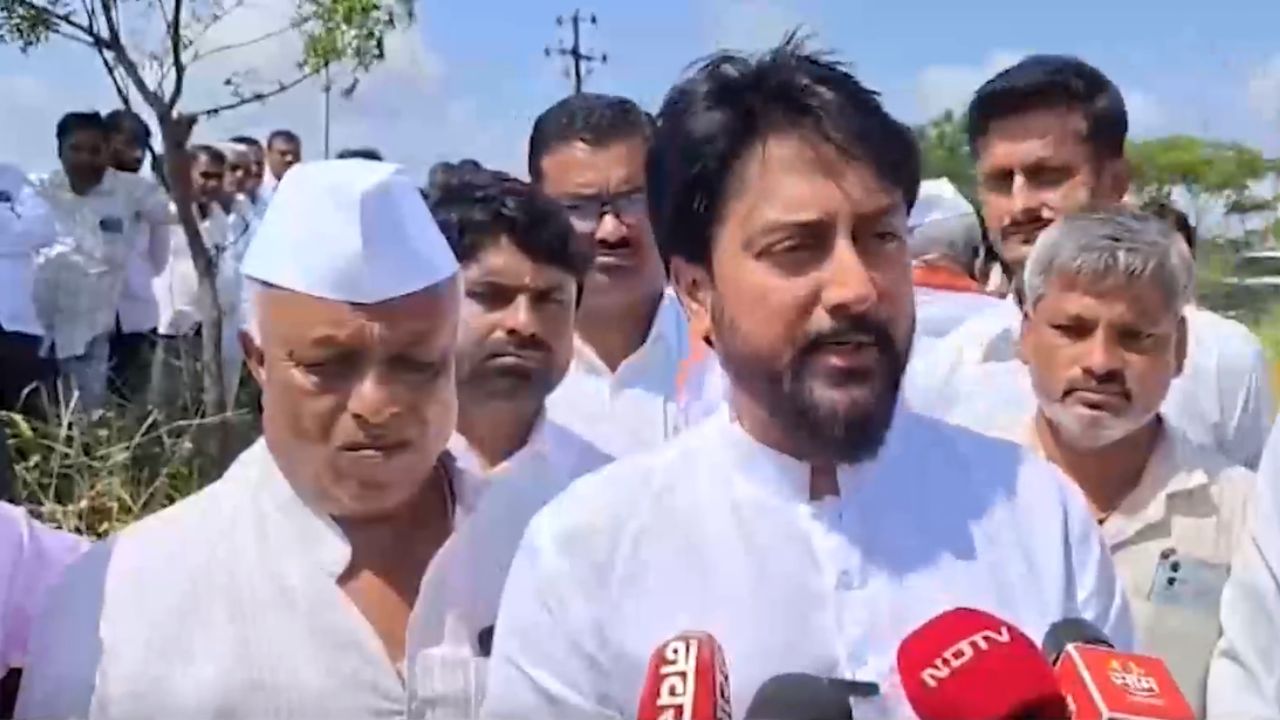 Dhiraj Deshmukh Latur : “शासनाची भूमिका दुटप्पी अन् शेतकरीविरोधी!” धीरज देशमुखांचा आक्रमक पवित्रा!