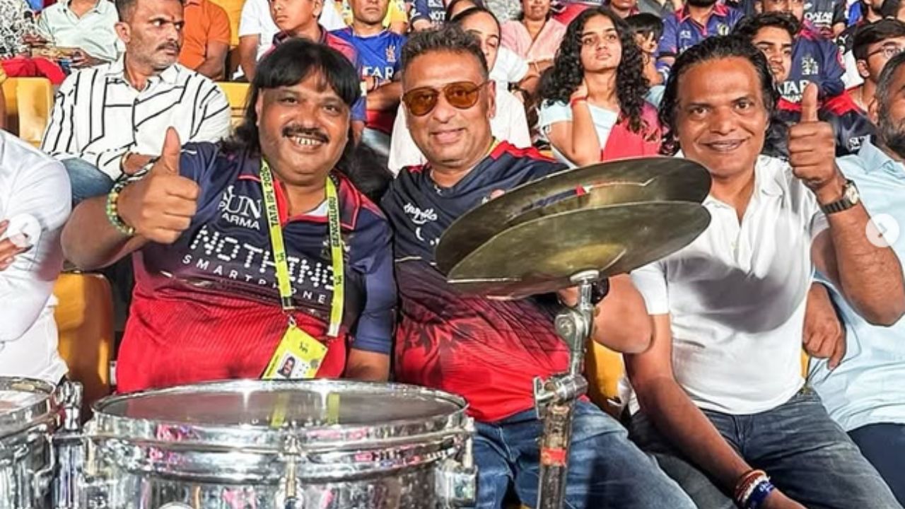 RCB : आरसीबीला धक्का, पहिल्या सामन्यापासून सोबत असणाऱ्या ‘या’ दिग्गज व्यक्तीने घेतला अखेरचा श्वास
